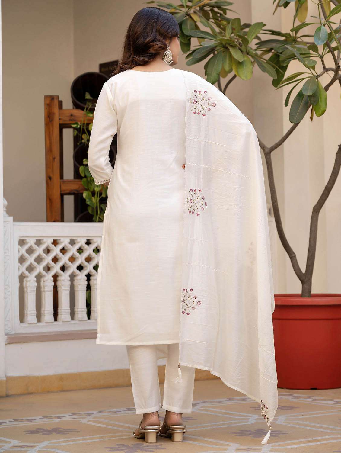 women solid with work three quarter sleeve kurta pant with dupatta set - 22379463 -  Standard Image - 5