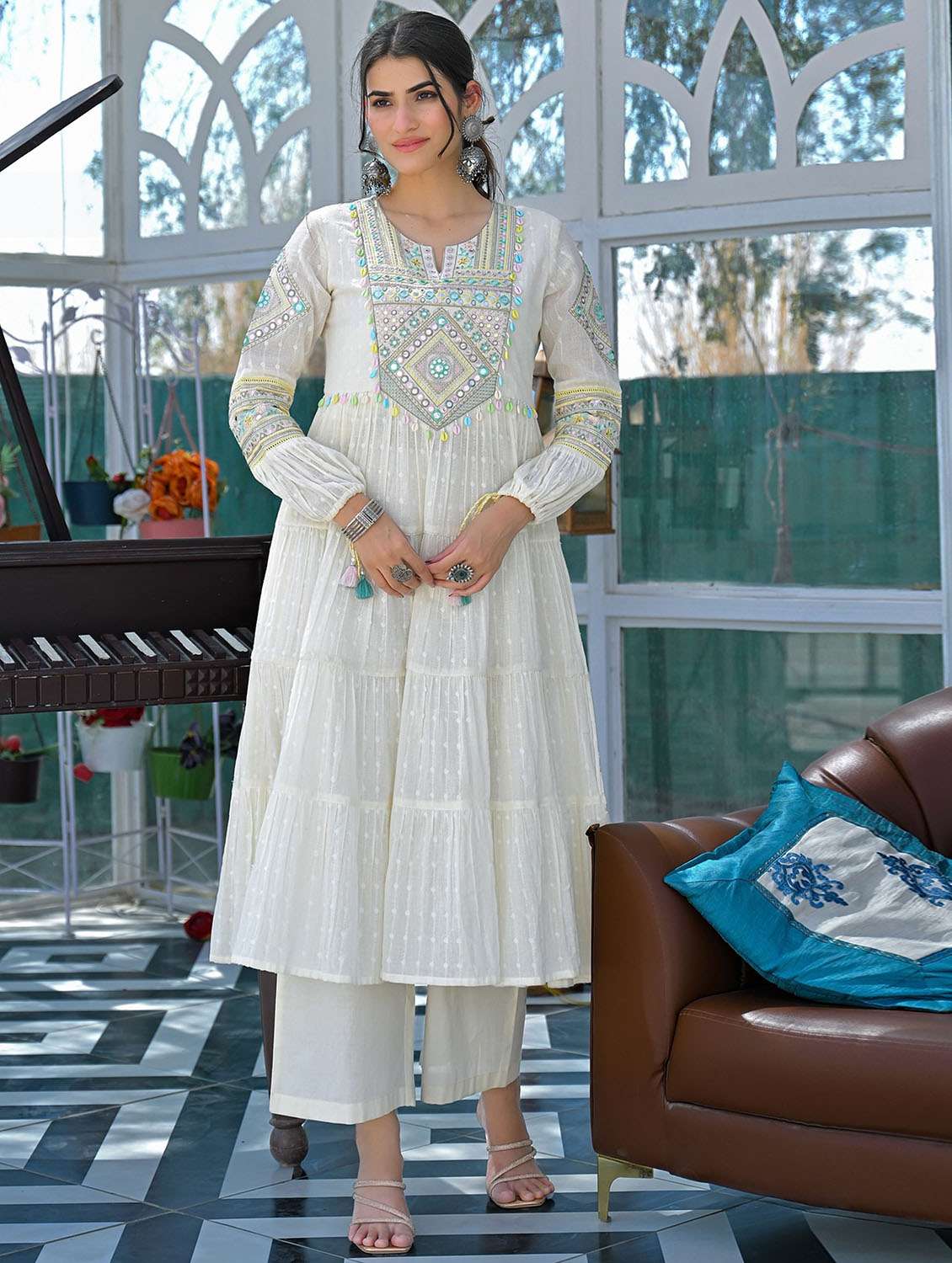 women self design three quarter sleeve kurta pant with dupatta set - 22379484 -  Standard Image - 3