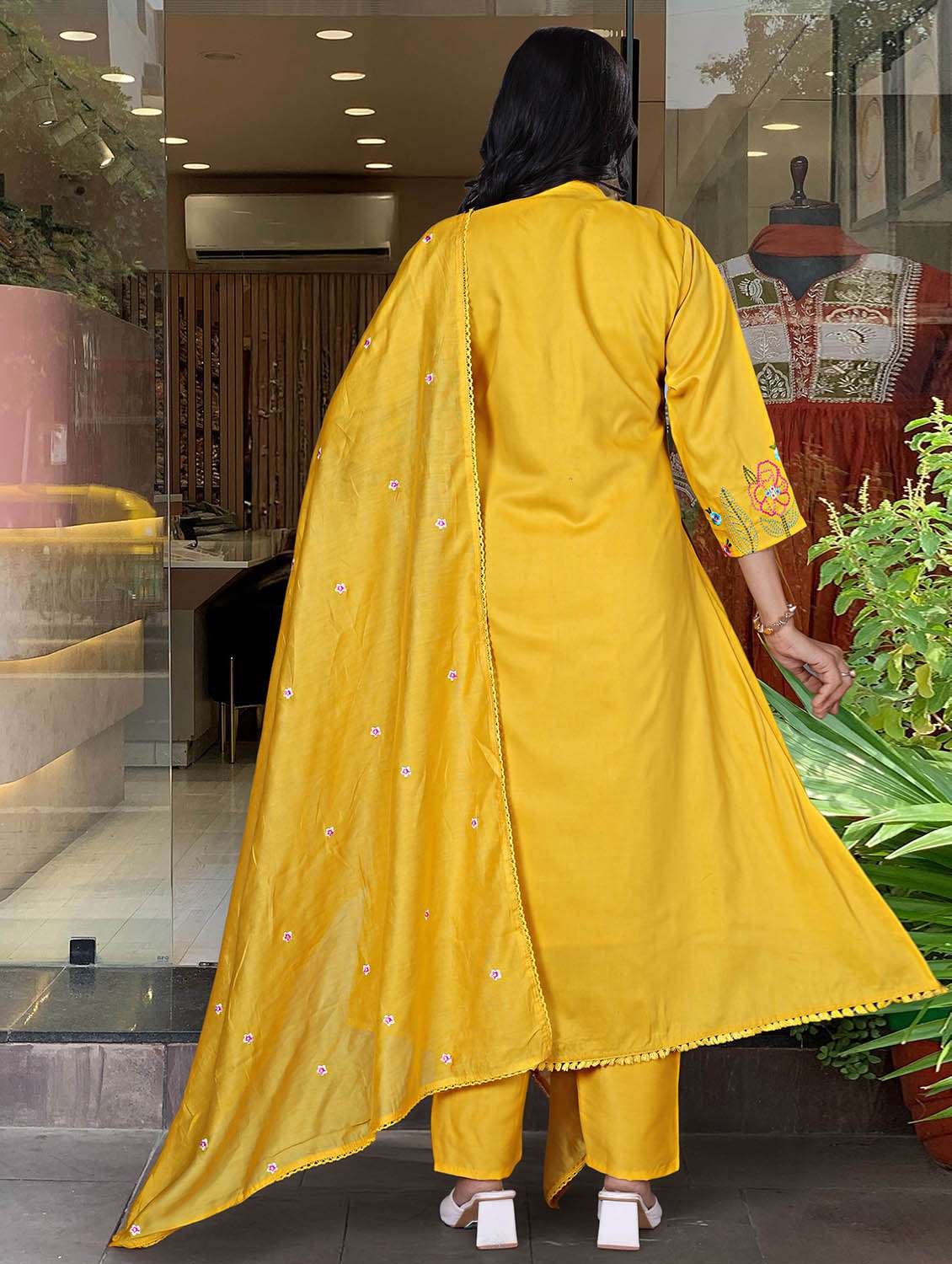 women solid with work three quarter sleeve kurta pant with dupatta set - 22379489 -  Standard Image - 5