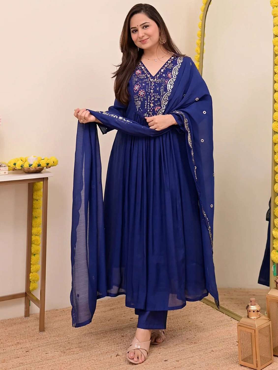 women solid with work three quarter sleeve kurta pant with dupatta set