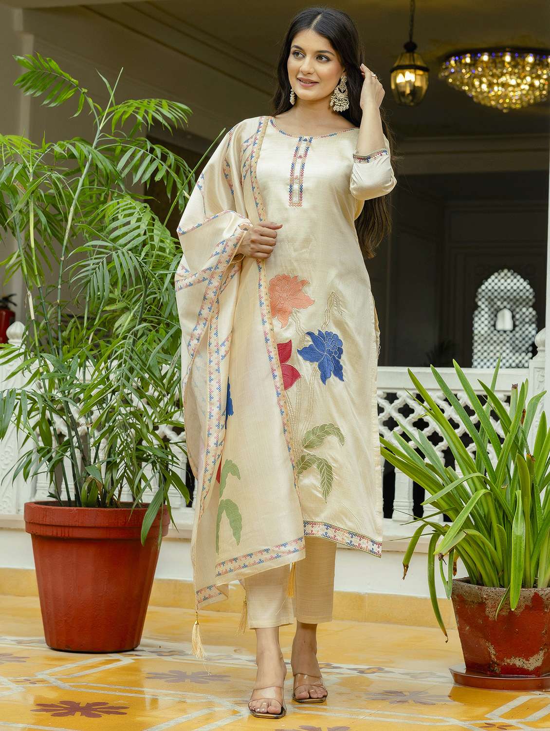 women solid with work three quarter sleeve kurta pant with dupatta set