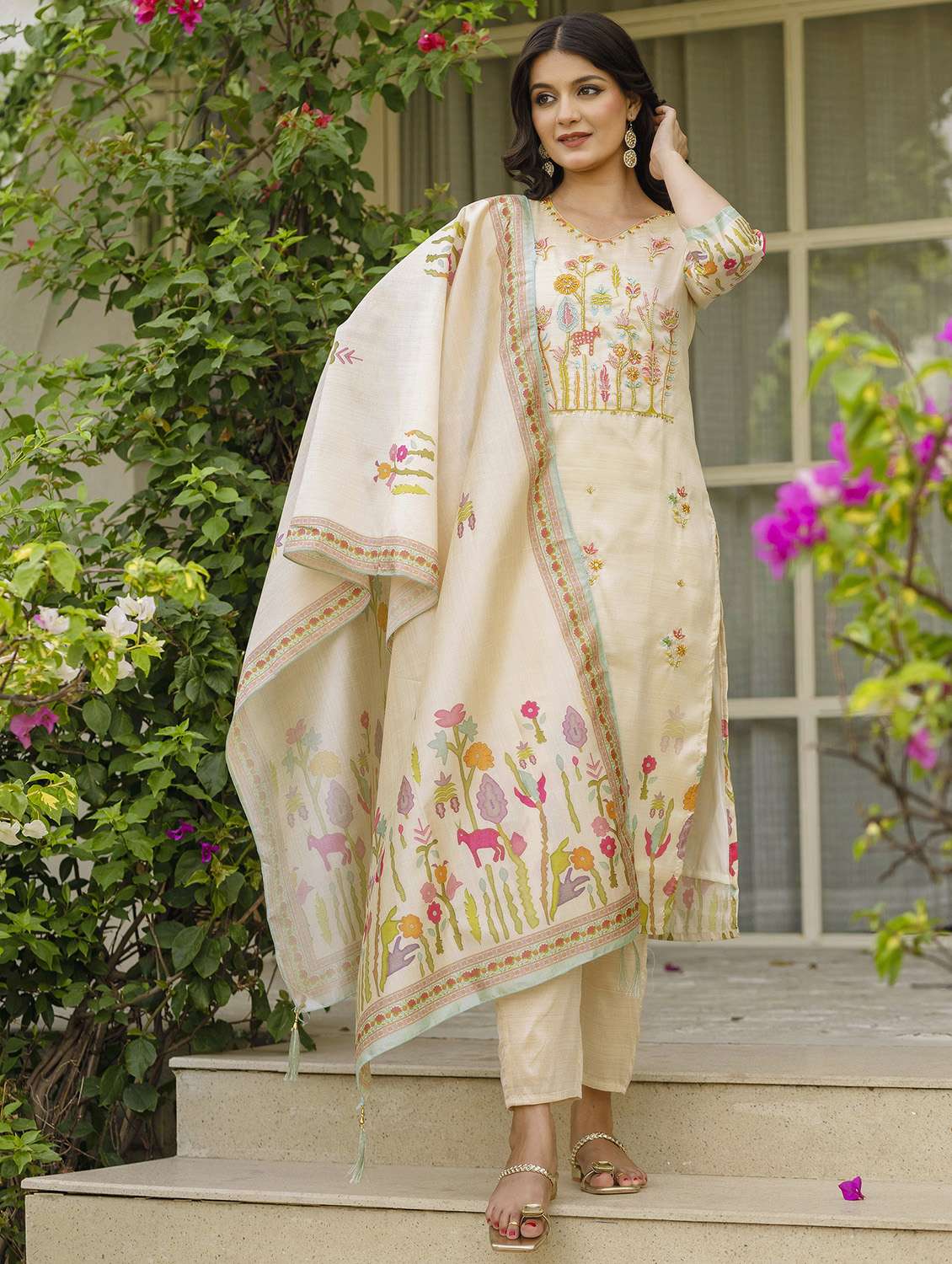 women printed three quarter sleeve kurta pant with dupatta set - 22379533 -  Standard Image - 3
