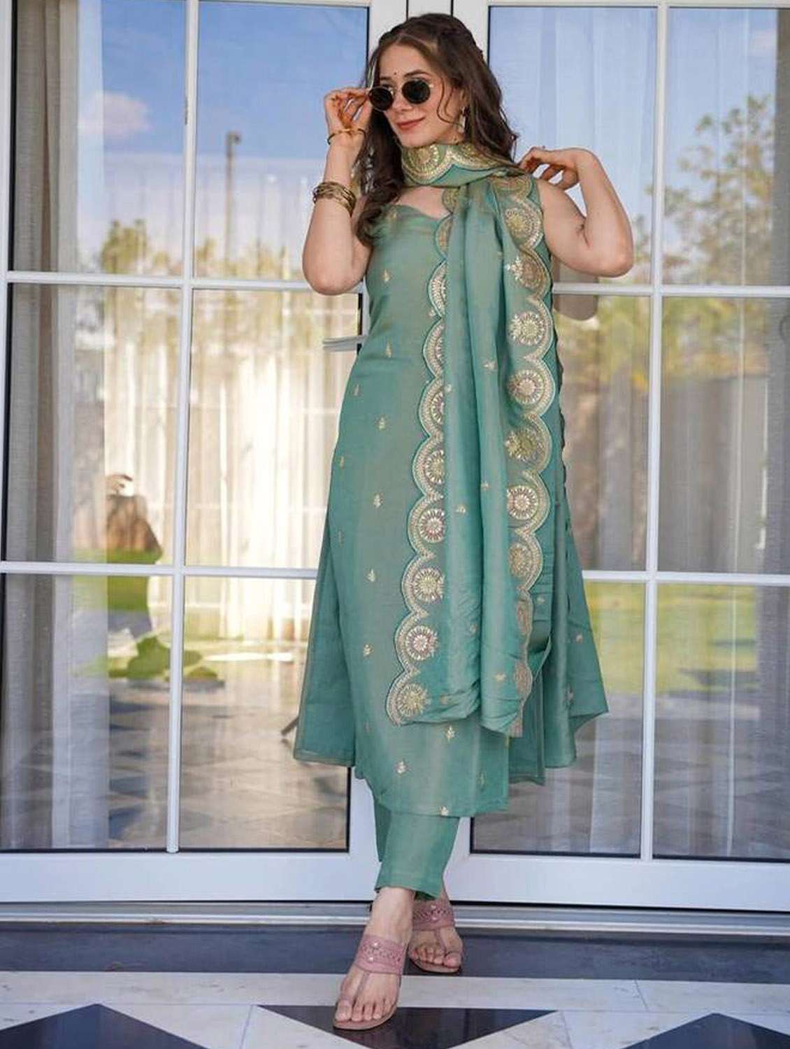 women solid with work sleeveless kurta pant with dupatta set - 22379574 -  Standard Image - 3