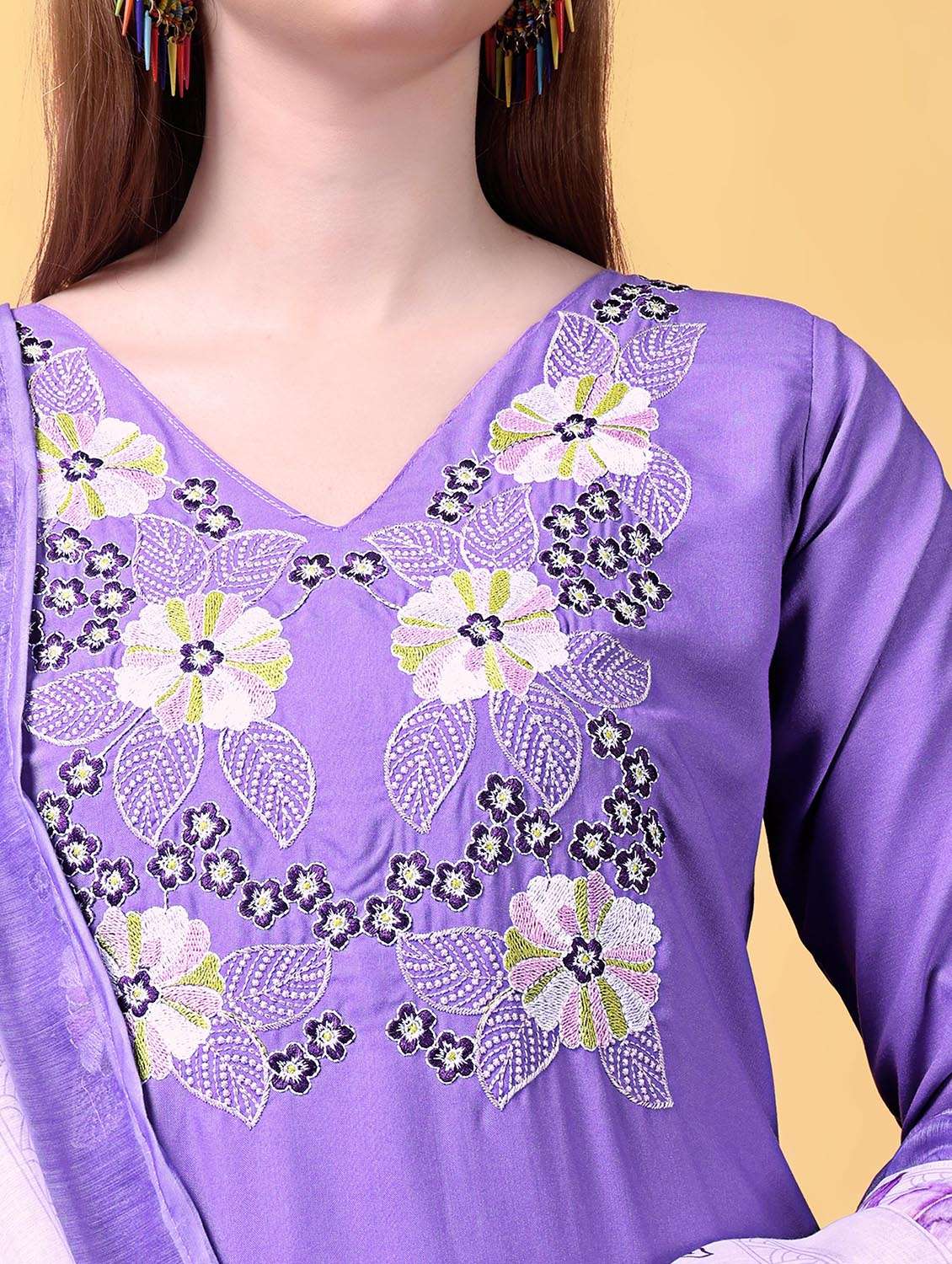 women solid with work three quarter sleeve kurta pant with dupatta set - 22379582 -  Standard Image - 5