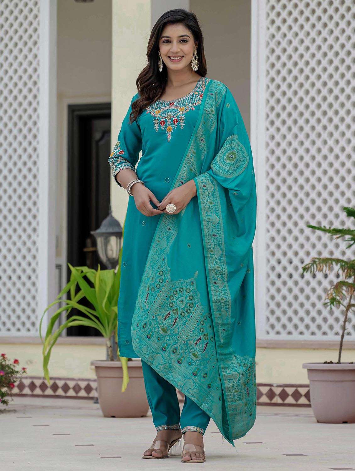 women solid with work three quarter sleeve kurta pant with dupatta set