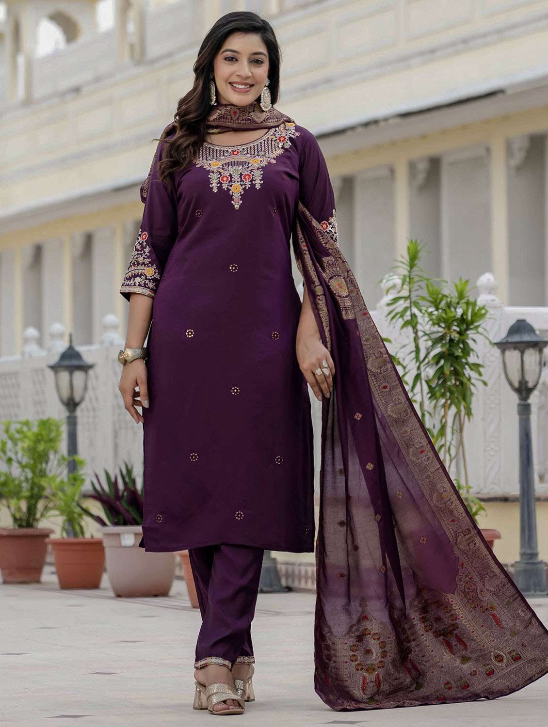 women solid with work three quarter sleeve kurta pant with dupatta set - 22379589 -  Standard Image - 3