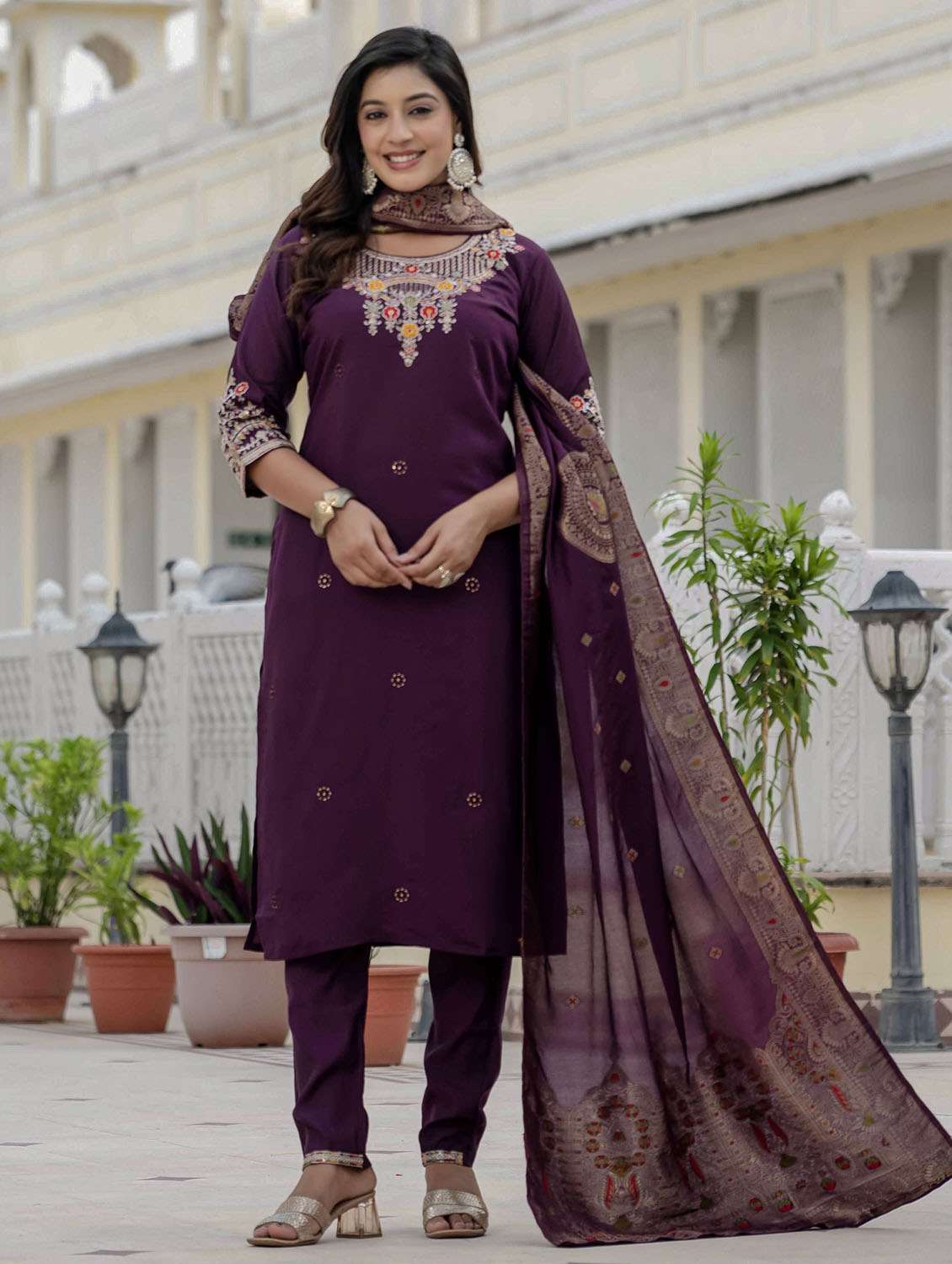 women solid with work three quarter sleeve kurta pant with dupatta set - 22379589 -  Standard Image - 5