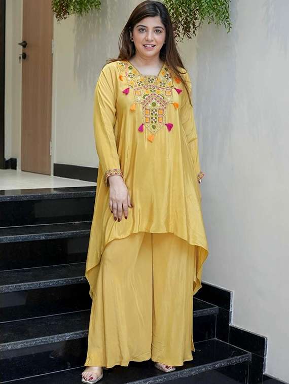 women solid with work long sleeve ethnic co-ord set - 22379627 -  Standard Image - 3