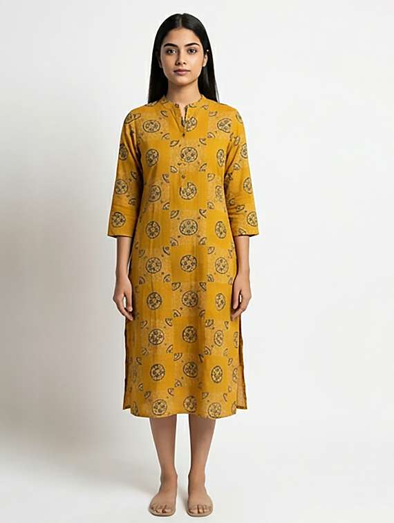 women printed three quarter sleeves straight kurta
