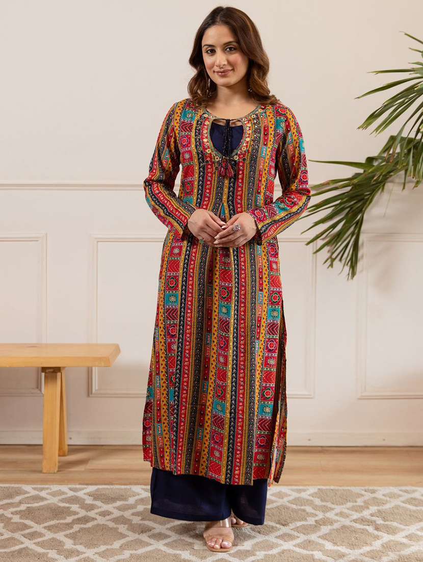 women printed kurta and palazzo set
