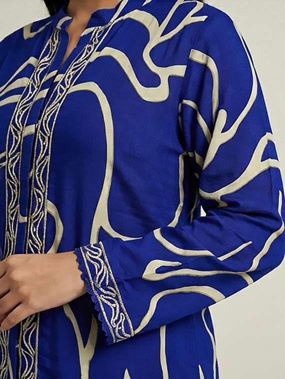 women printed long sleeves ethnic co-ord set - 22379757 -  Standard Image - 3