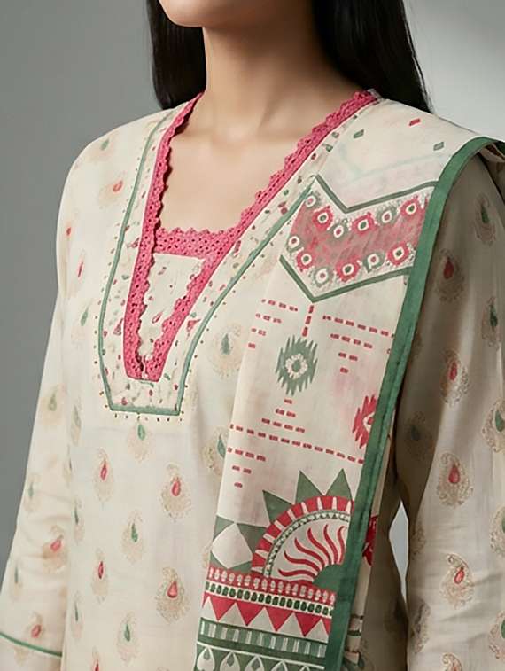 women printed three quarter sleeves kurta and pant set with dupatta - 22379760 -  Standard Image - 3