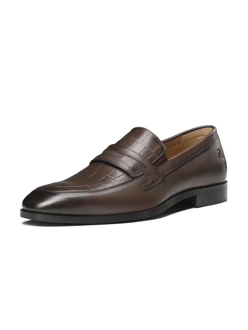men textured slip on formal shoes - 22379771 -  Standard Image - 3
