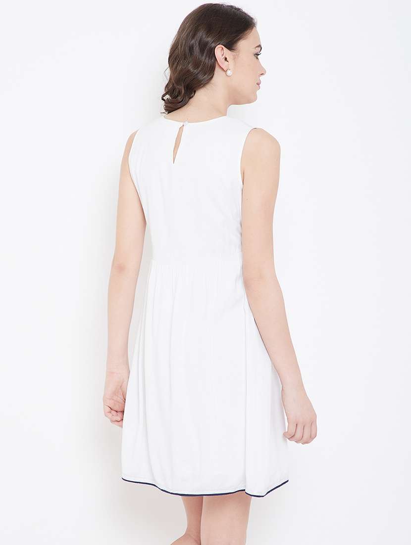 women embroidered sleeveless a-line dress - 22380529 -  Standard Image - 3
