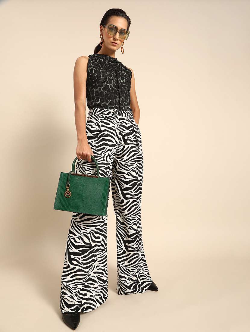 women printed sleeveless regular top - 22380828 -  Standard Image - 3