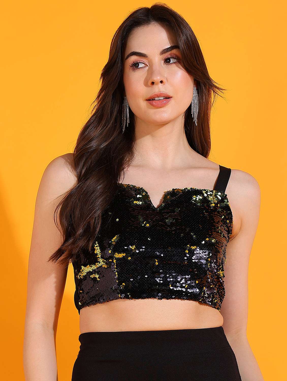 women sequined shoulder strap crop top
