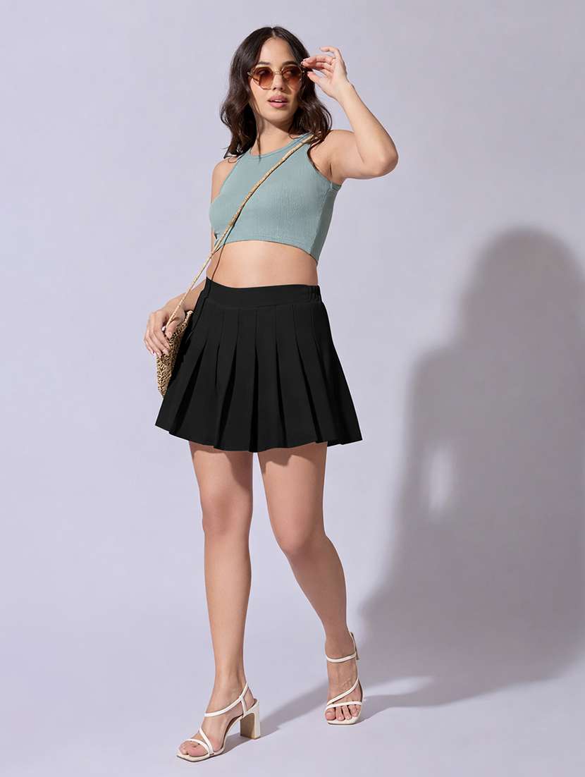 women solid high rise skater skirt