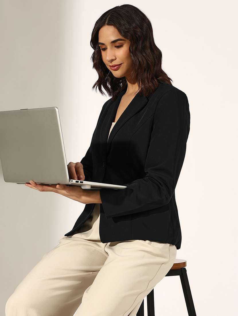 women solid long sleeve single breasted blazer - 22381004 -  Standard Image - 3