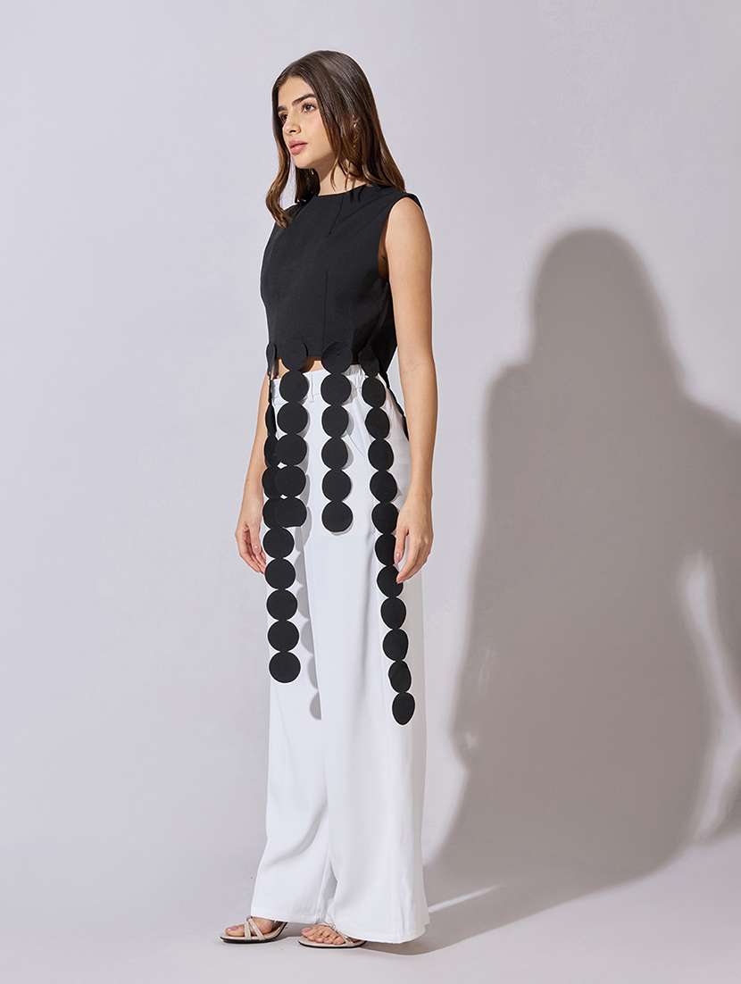 Womenn Solid Sleeveless Crop Top - 22381039 -  Standard Image - 3