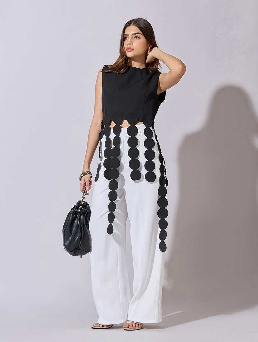 Womenn Solid Sleeveless Crop Top - 22381039 -  Standard Image - 5