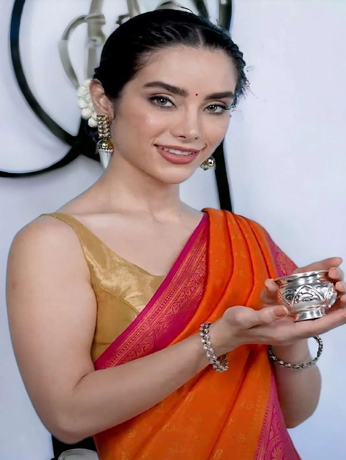 sigaram german silver kum kum bharani cup for home pooja decor k2514 - 22381627 -  Standard Image - 3