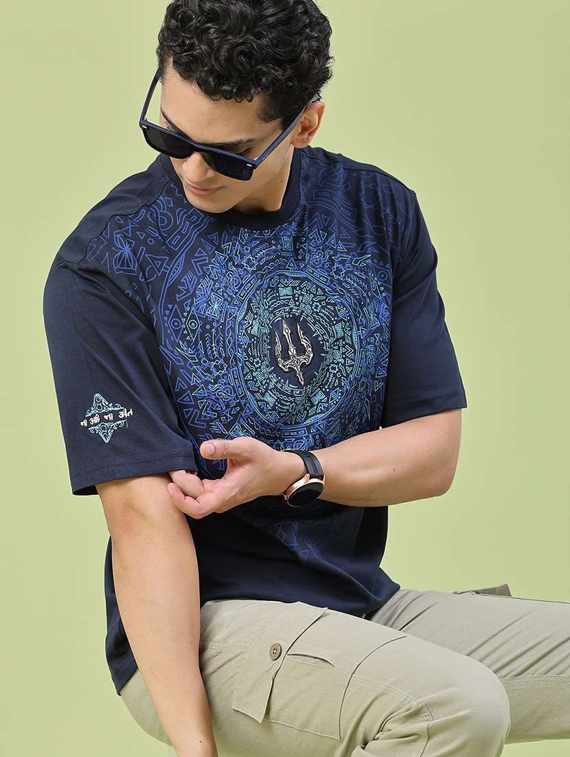 men printed round neck regular fit t-shirt