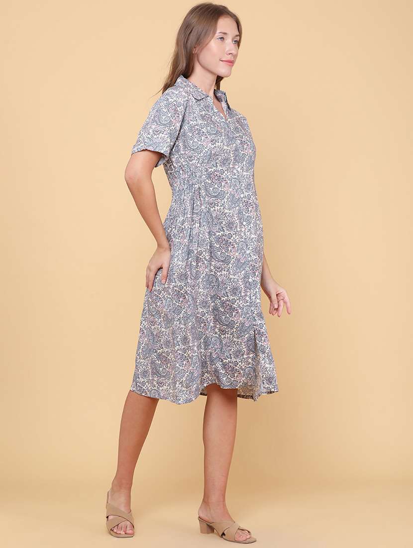 women printed short sleeves a-line dress - 22382247 -  Standard Image - 3