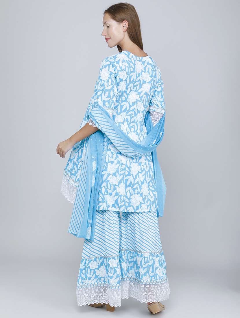 Women Printed Three Quarter Sleeve Kurta Sharara With Dupatta Set - 22382352 -  Standard Image - 3