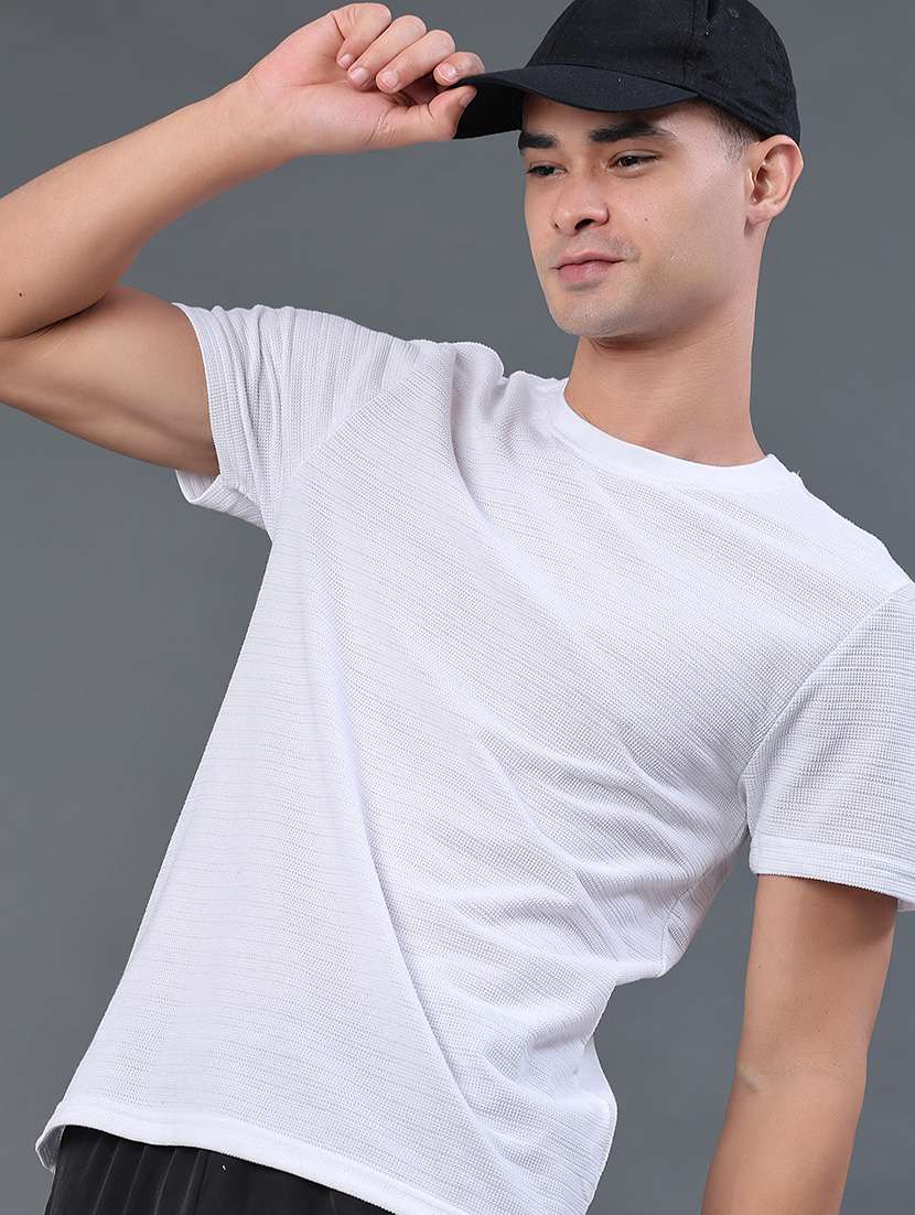 men self design short sleeve slim fit t-shirt