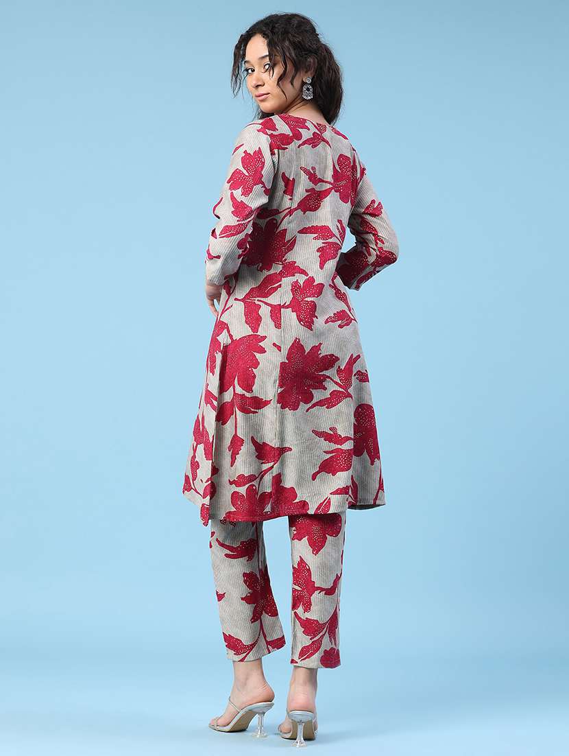 women printed three quarter sleeve ethnic co-ord set - 22382526 -  Standard Image - 3