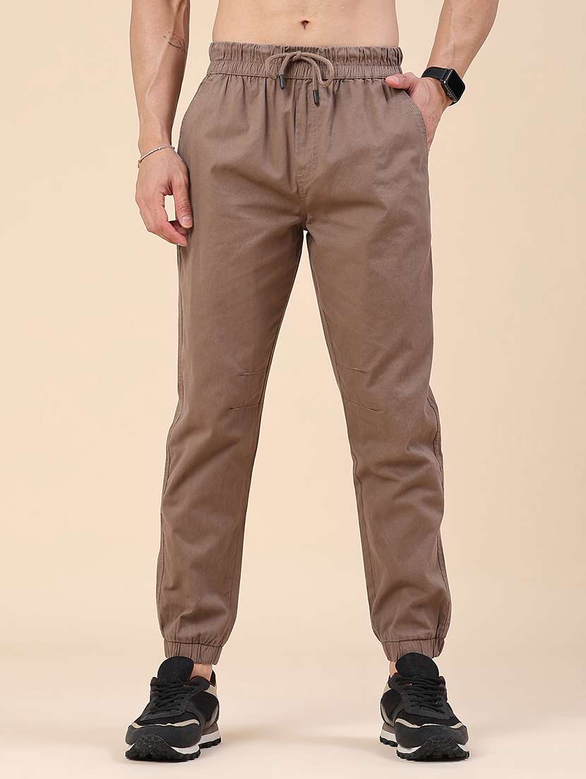 men solid mid rise regular fit jogger