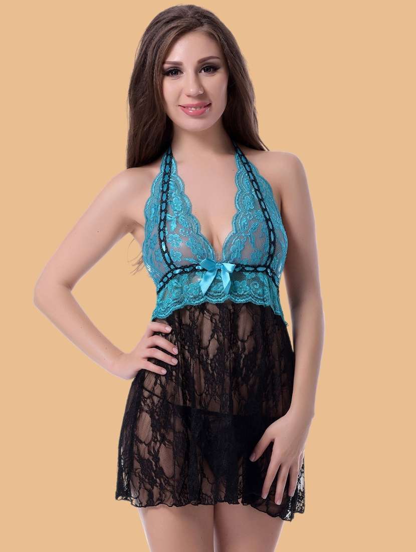 women self designed sleeveless lace babydoll