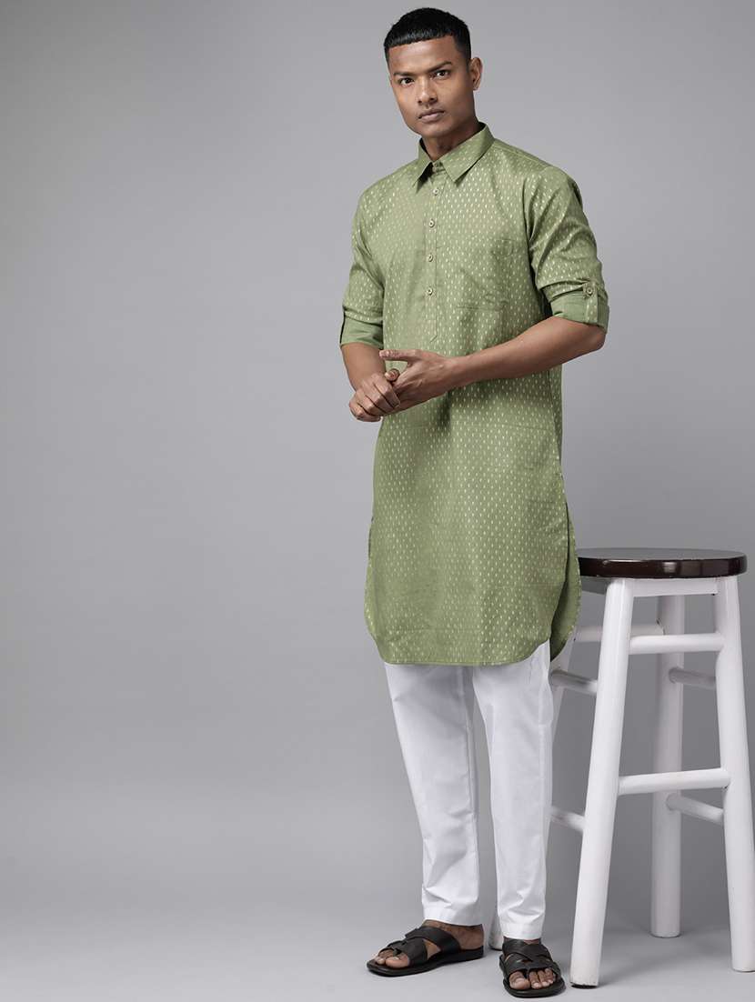 men printed long sleeve pathani set