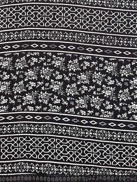 women printed casual wear saree with blouse - 22384257 -  Standard Image - 5