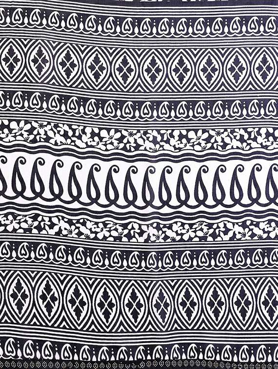 women printed casual wear saree with blouse - 22384279 -  Standard Image - 5