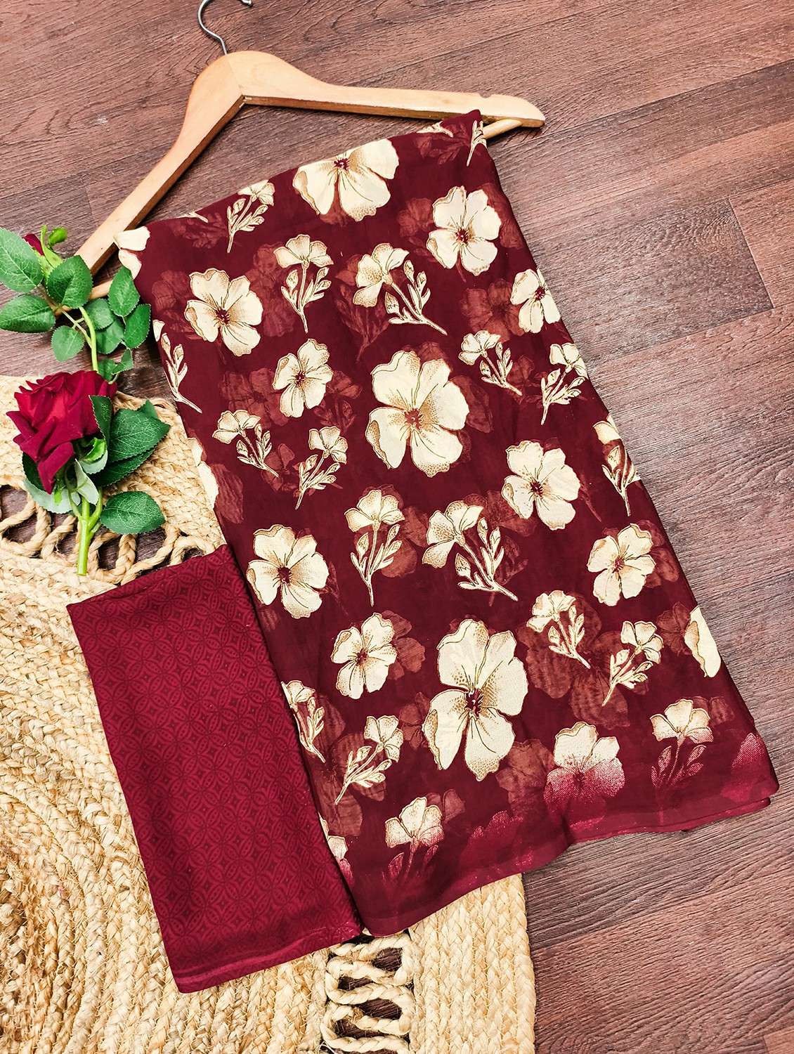 women printed casual wear saree with blouse