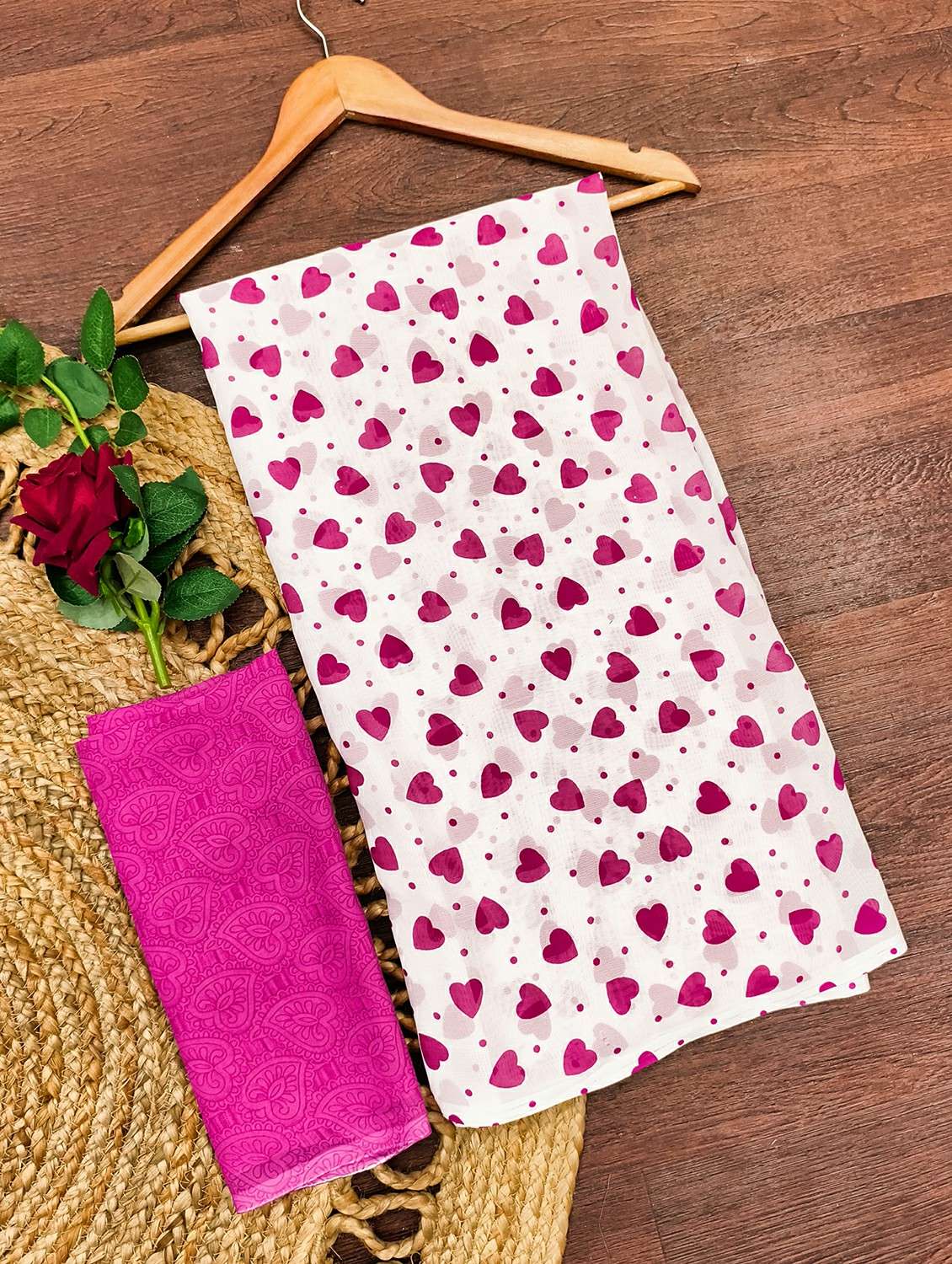 women printed casual wear saree with blouse