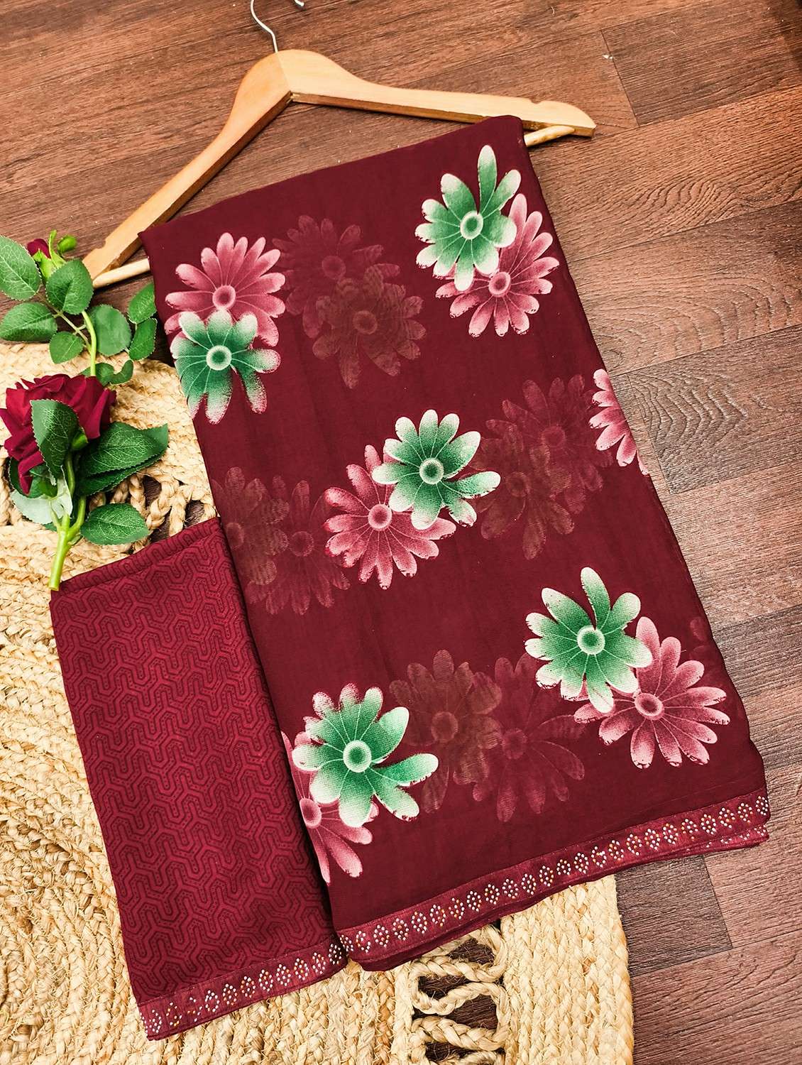 women printed casual wear saree with blouse