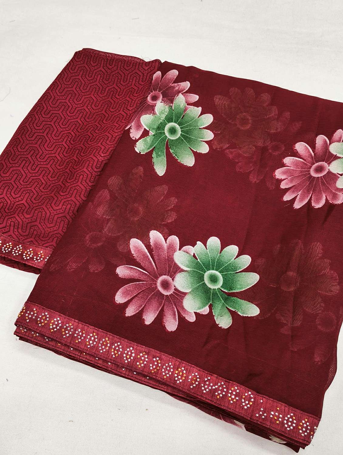 women printed casual wear saree with blouse - 22384494 -  Standard Image - 3