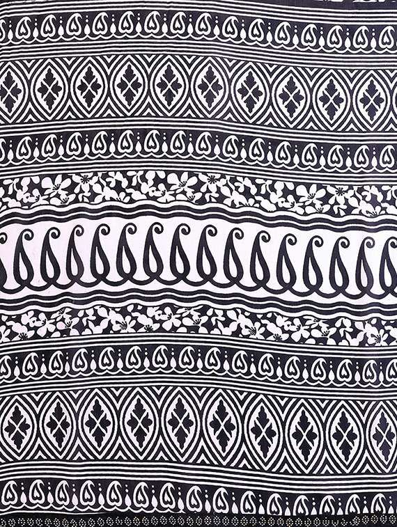 women printed casual wear saree with blouse - 22384643 -  Standard Image - 5