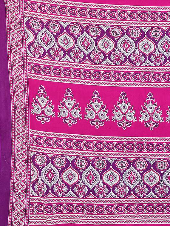 women printed casual wear saree with blouse - 22384912 -  Standard Image - 5
