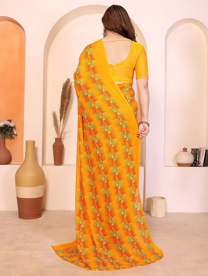 women printed casual wear saree with blouse - 22384964 -  Standard Image - 3