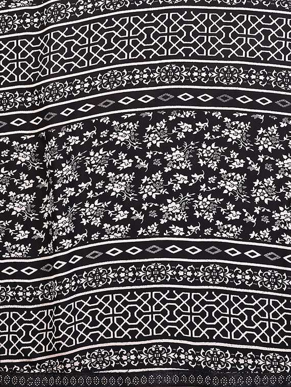 women printed casual wear saree with blouse - 22384986 -  Standard Image - 5