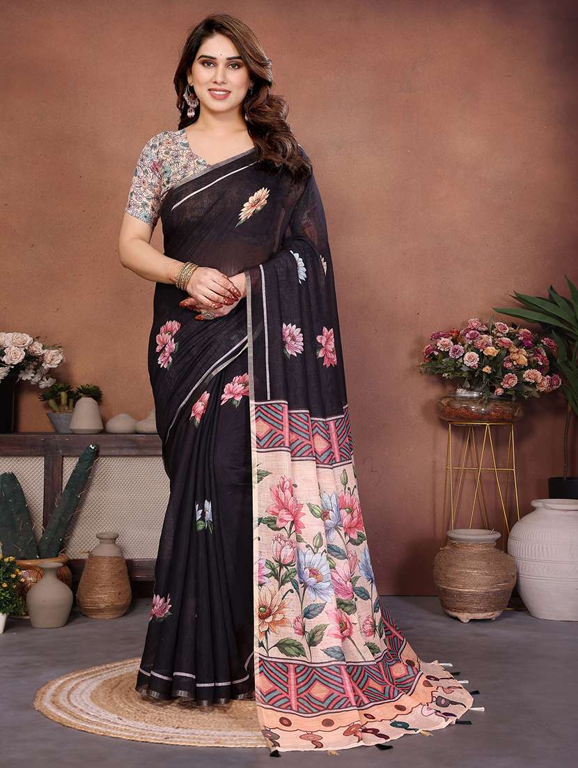 women printed casual wear saree with blouse