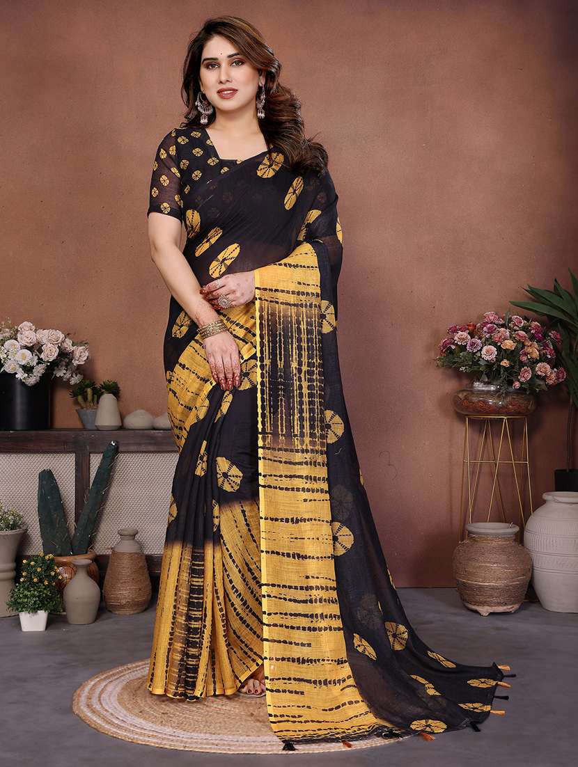 women printed casual wear saree with blouse