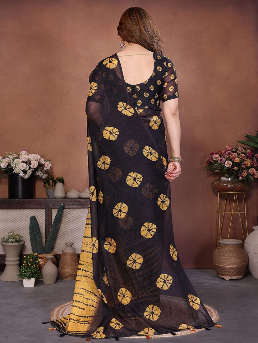 women printed casual wear saree with blouse - 22385070 -  Standard Image - 3