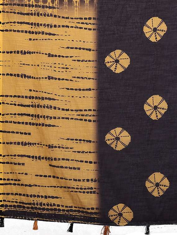 women printed casual wear saree with blouse - 22385070 -  Standard Image - 5