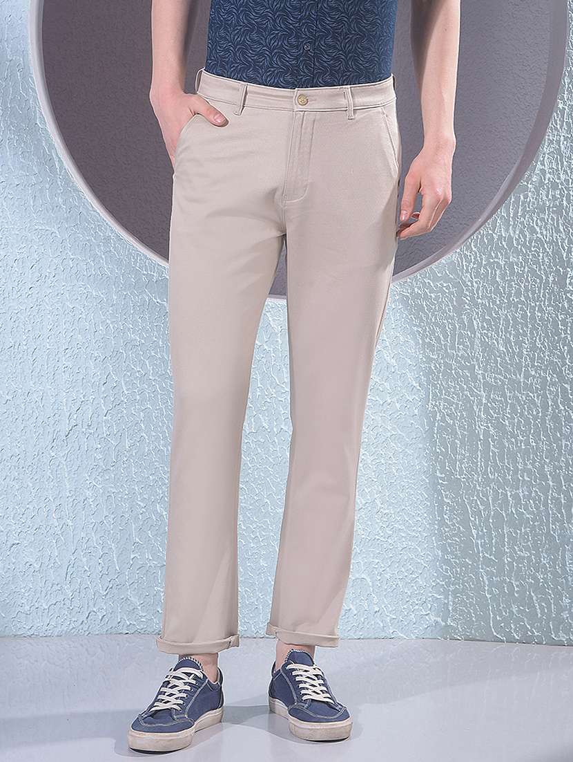 men solid mid rise chinos casual trouser