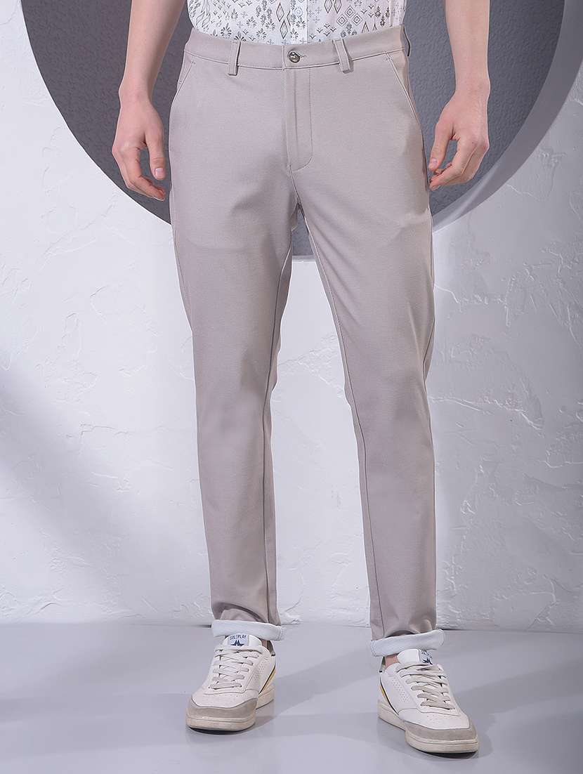 men solid mid rise chinos casual trouser