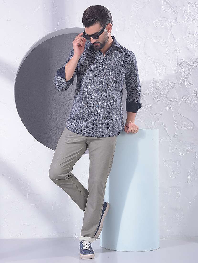 men solid mid rise chinos casual trouser - 22385102 -  Standard Image - 5